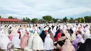 Hari-raya-idulfitri-1803.jpg