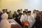 Pj-Gubernur-Sultra-Melayat-Almarhum-Sultan-Buton-ke-40-LM-Izat-Manarfa-Sebut-Sosok-Orang-Baik.jpg
