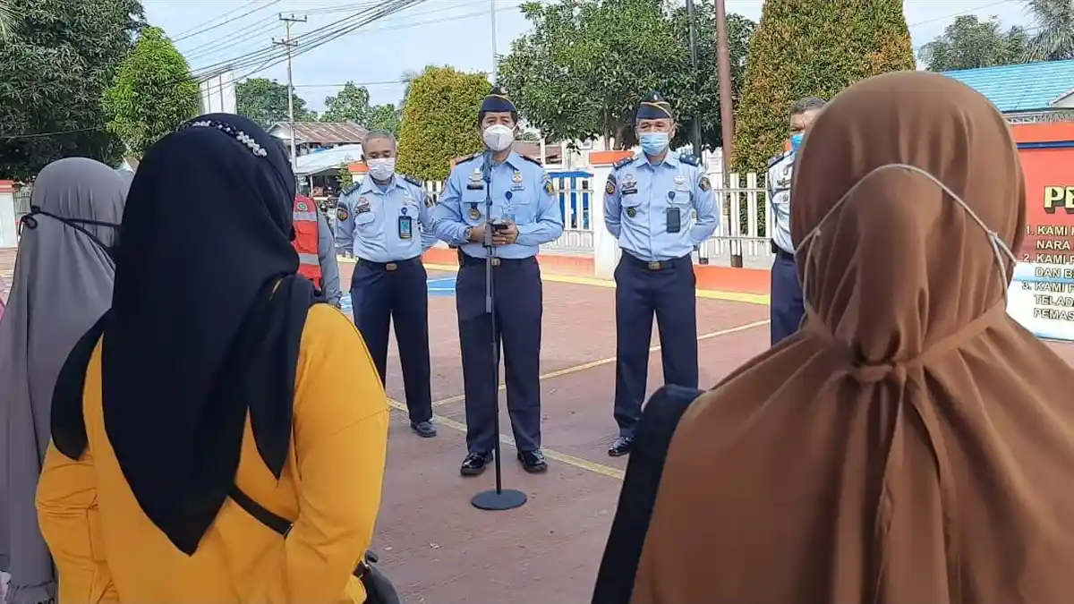 Warga Binaan Rutan Tanah Grogot Paser Ikuti Program Kemandirian Diberi Premi