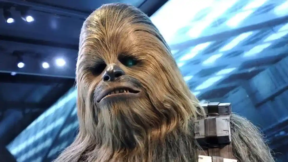 Wow, Ngeri! Chewbacca Robek Lengan Orang dalam Deleted Scene Film 'Star Wars: Force Awakens'