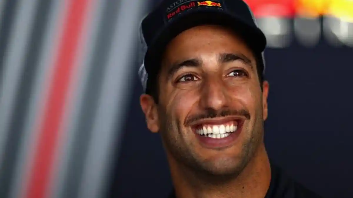 Daniel Ricciardo Kembali, Gantikan Nyck de Vries di AlphaTauri di Sisa F1 Musim 2023