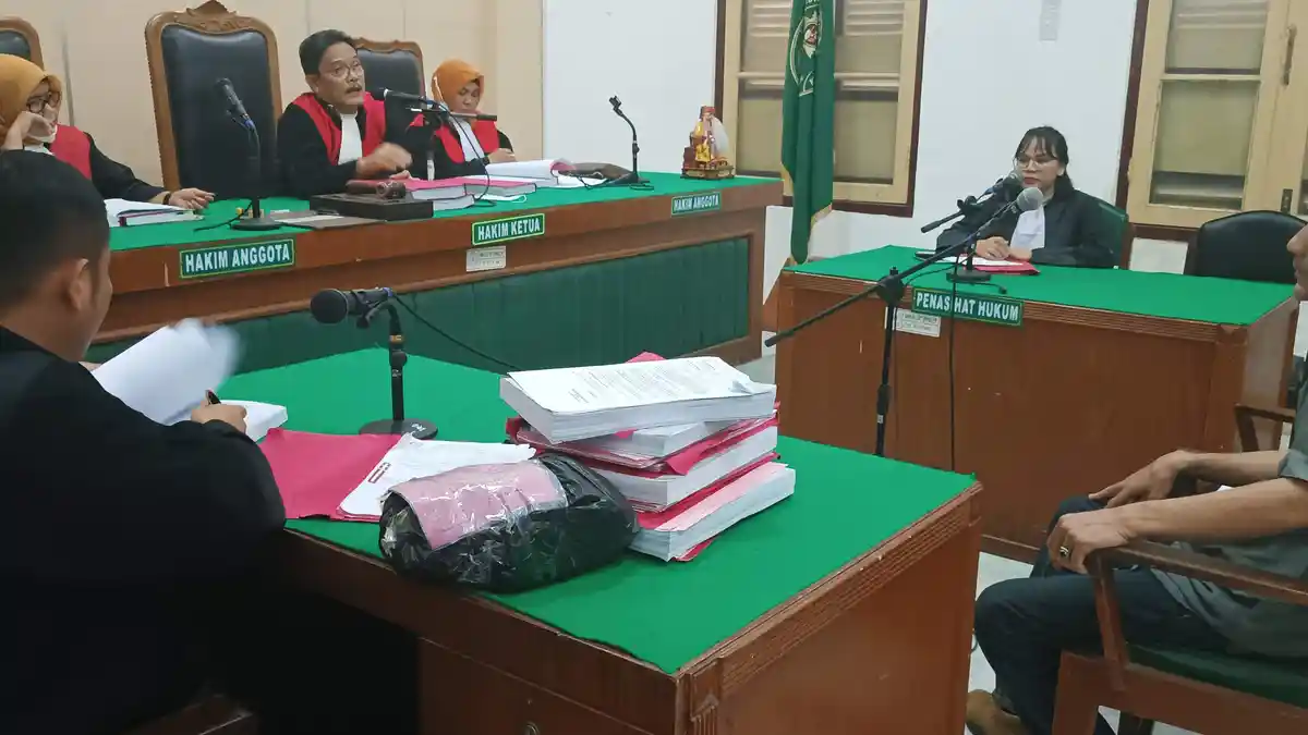 SIDANG Kasus Tahanan Meninggal di RTP Polrestabes Medan, Adik Korban Beberkan Hal Ini