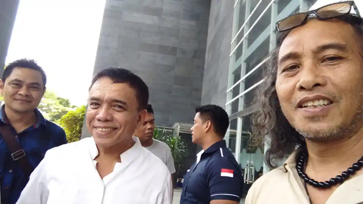 Serambi Indonesia Edisi Besok Turunkan Wawancara Khusus dengan Irwandi Yusuf