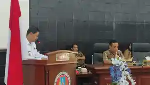 erianto-baca-apbd.jpg