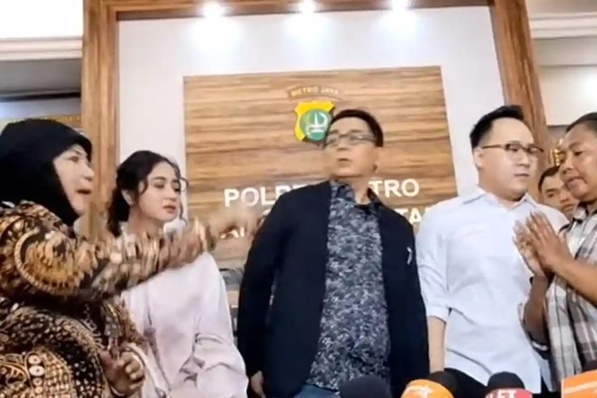 Dewi Perssik Tak Tega Melihat Haters yang Menghujatnya Sampai Bersujud Minta Maaf: Aku Kasihan