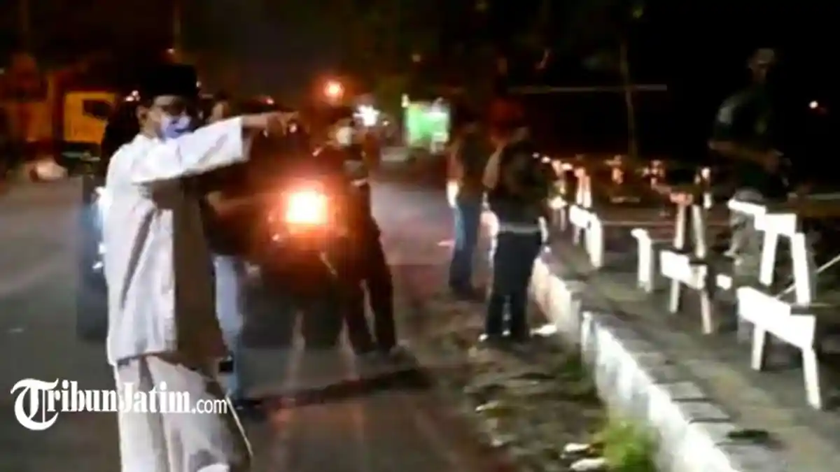 Malam Pertama PPKM Darurat di Kota Pasuruan: Masih Ada yang Bandel, Secara Umum Sudah Mulai Taat