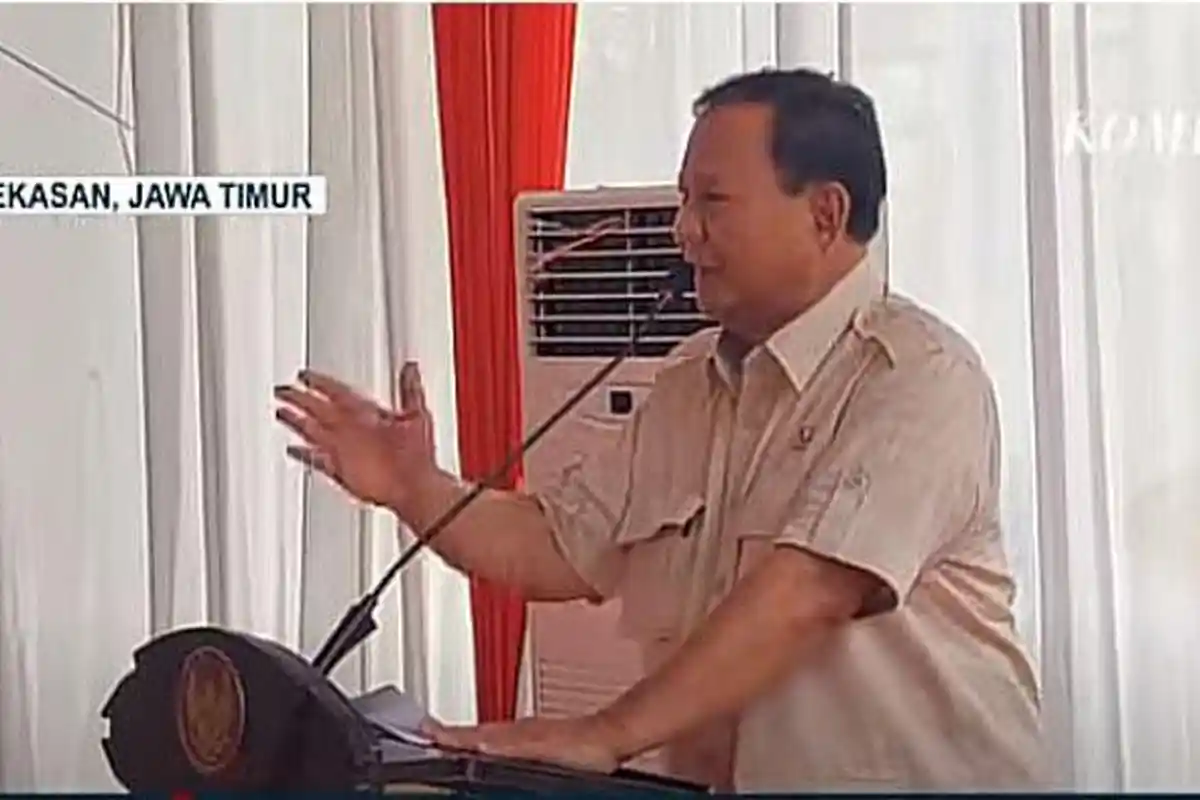 Diserbu Emak-emak di Pamekasan, Prabowo Subianto Akui Kekuatan Mereka: Tangan Eks Kopassus Ini Sakit