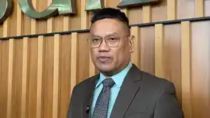 Uya-Kuya-saat-ditemui-di-Gedung-DPR-RI.jpg