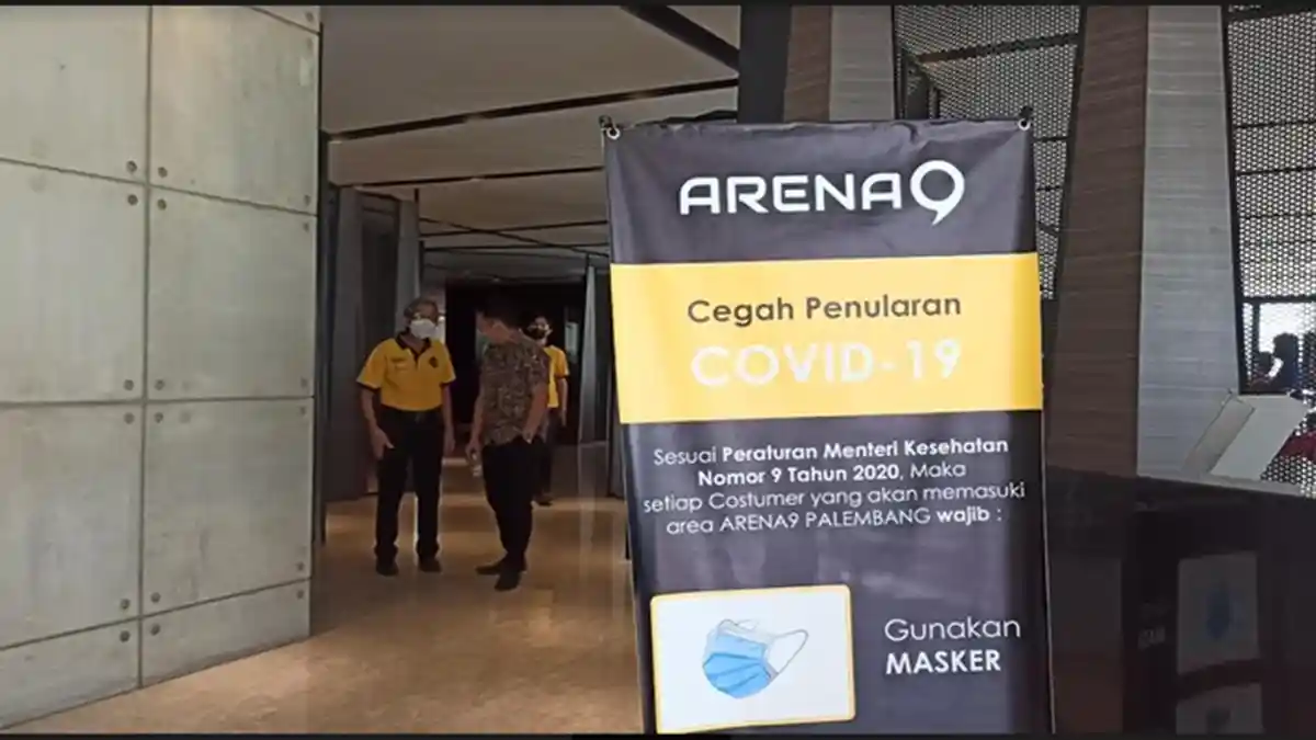 Ajak 2 Lansia Divaksin Covid-19, Gratis 1 Vaksin Untuk Semua Usia, Mau Daftar Hubungi Nomor Berikut