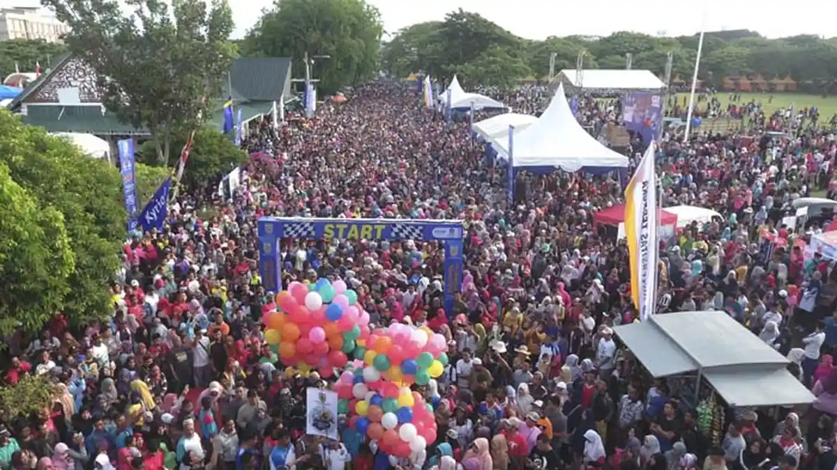 Blangpadang Lautan Manusia
