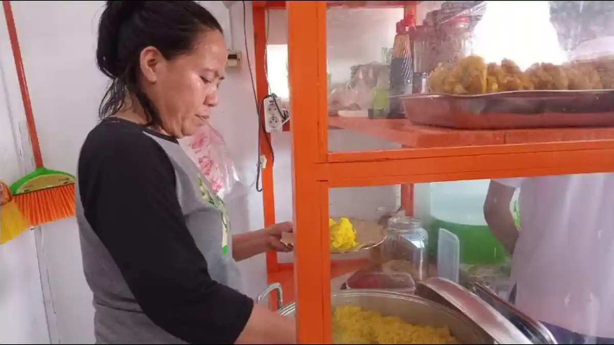 Cerita Yulanda Hadju Penjual Nasi Kuning di Gorontalo, Cari Kesibukan Menguntungkan