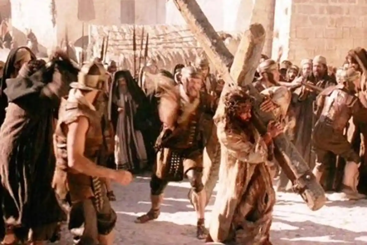 Inilah 7 Perkataan Yesus Ketika Disalib Beserta Penjelasannya, Tertulis dalam 4 Injil