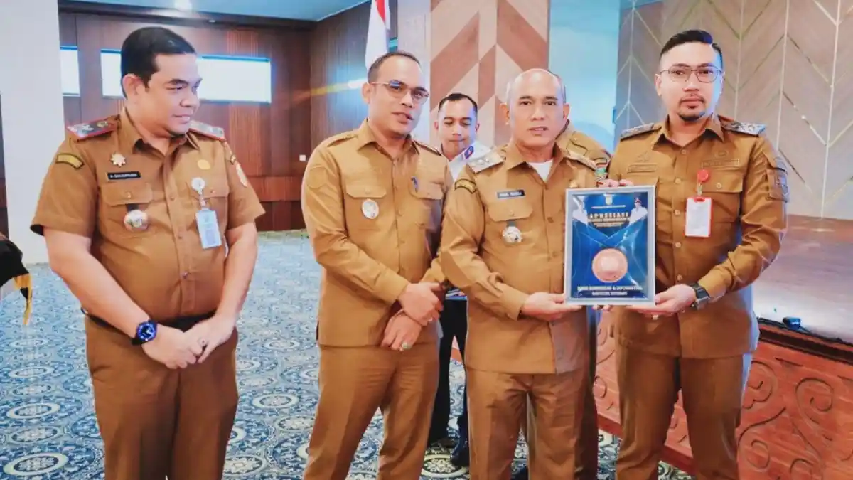 Catatkan Kinerja Terbaik 2025, Lima SKPD Di Kotabaru Dapat Apresiasi ...