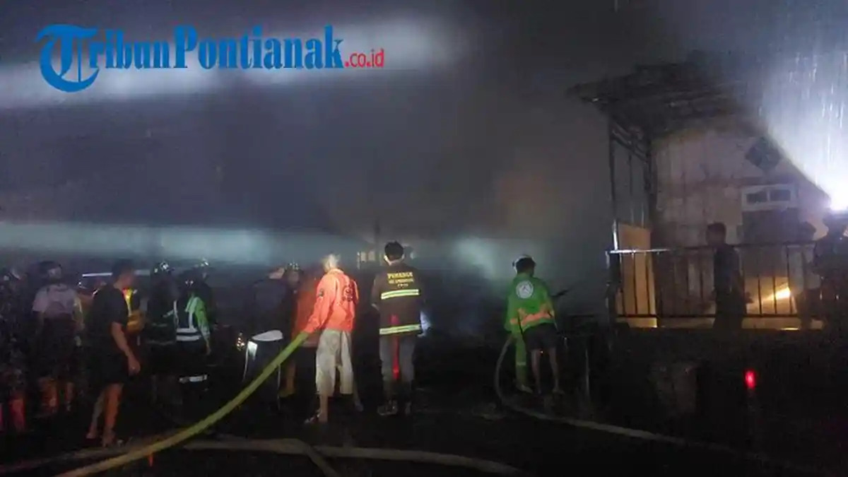 Sejumlah Rumah di Jalan Ya M Sabran Terbakar, Warga Ungkap Api Dari Rumah Kontrakan