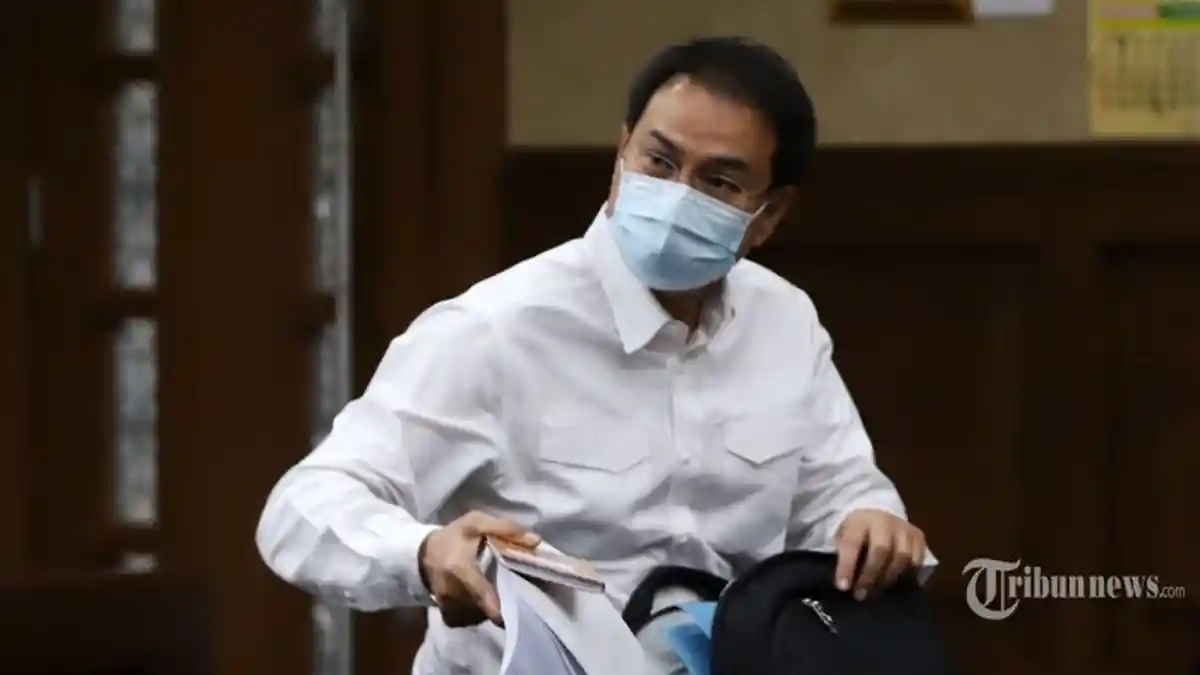 Dinilai Merusak Citra DPR RI, Azis Syamsuddin Divonis 3,5 Tahun Penjara