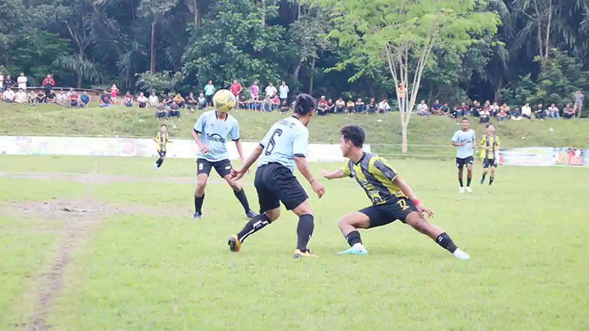 Dua Gol Perda Rahman Antar PSKD Kajhu Melaju Ke Perempatfinal Turnamen HUT Singa Piyeung
