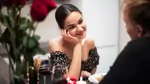 Ilustrasi-kencan-pasangan-zodiak-cinta-shio-wanita-mantan.jpg