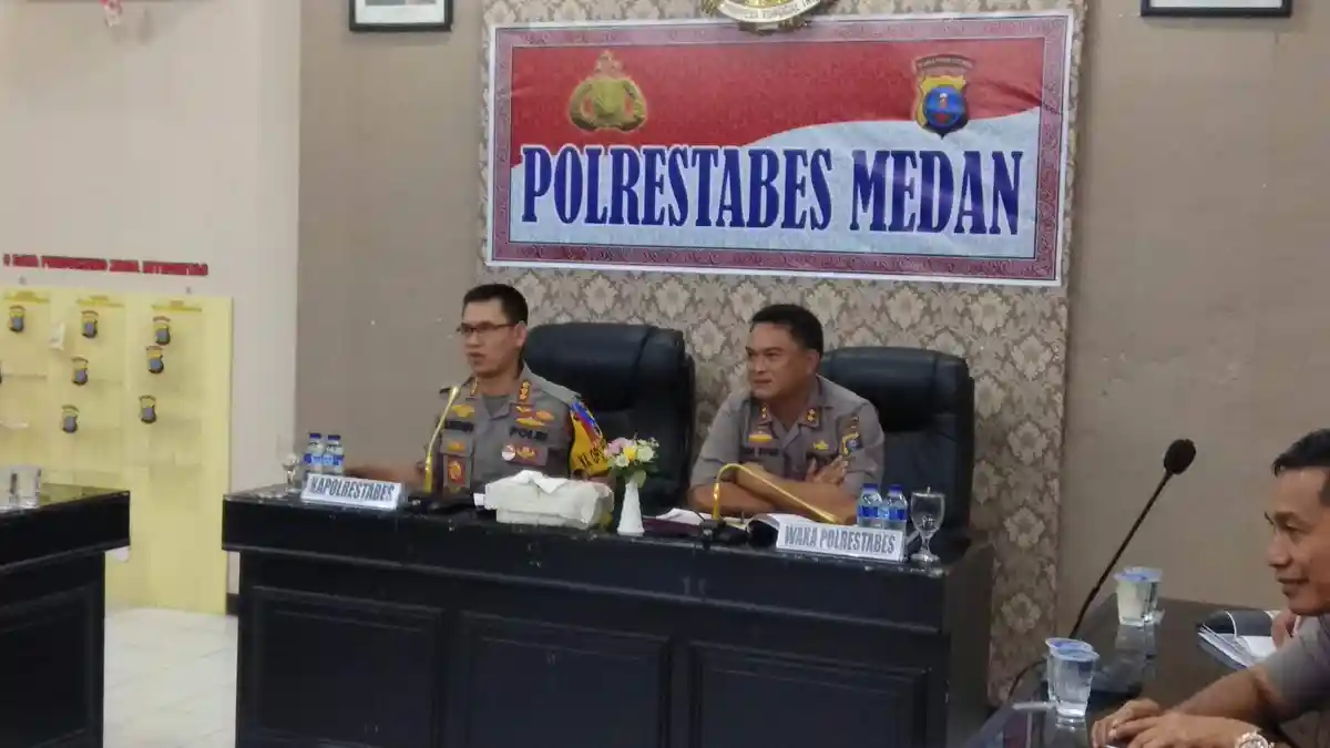 Refleksi Akhir Tahun, Kapolrestabes Medan Paparkan Grafik Tingkat Unjuk Rasa