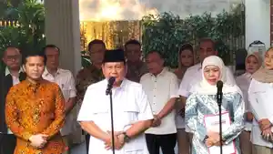 Khofifah-dan-Emil-Dardak-datangi-kediaman-Prabowo-Subianto.jpg