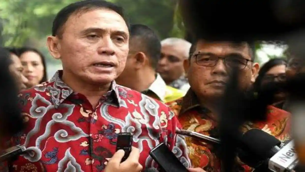 Komnas HAM Minta Jokowi Bekukan PSSI, Iwan Bule Dicecar 45 Pertanyaan
