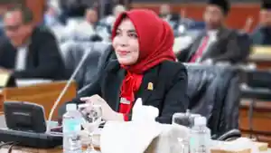 salma_fit.jpg