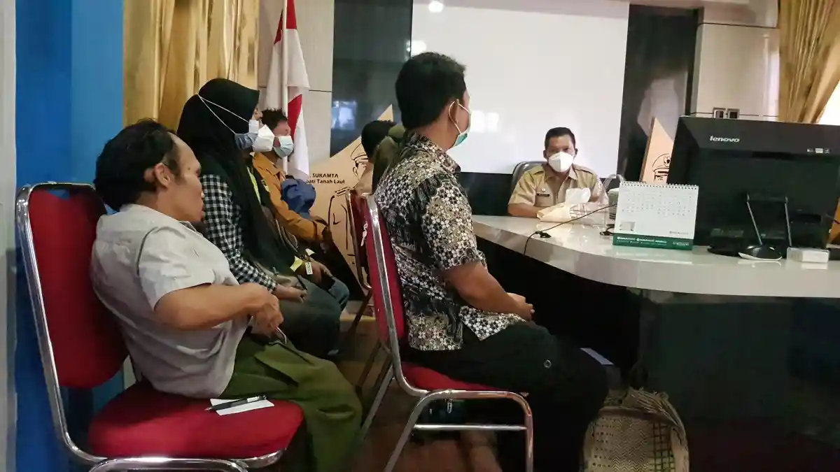 Perkuat Pasar Kerja Berbasis Daring, Disnakerind Tala Rekrut Tujuh Tenaga Ahli
