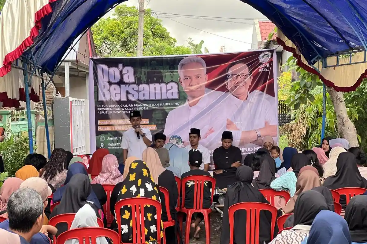 Gandeng Majelis Taklim, Santri Ganjar Sulsel Doa Bersama di Makassar