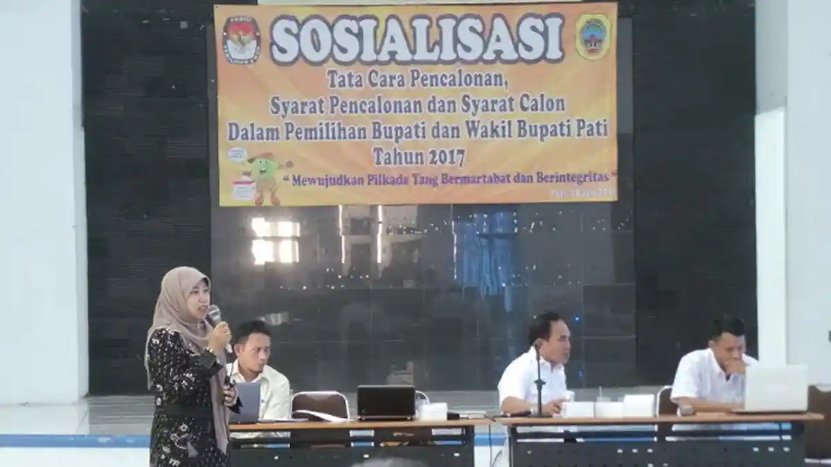 Panwas Pati Lakukan Penelusuran Kampanye Hitam yang Menjelekan Balon Wakil Bupati