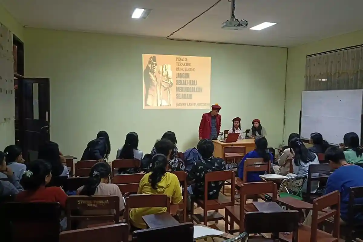 PMKRI Cabang Toraja Terima Anggota Baru di Kantor Camat Makale