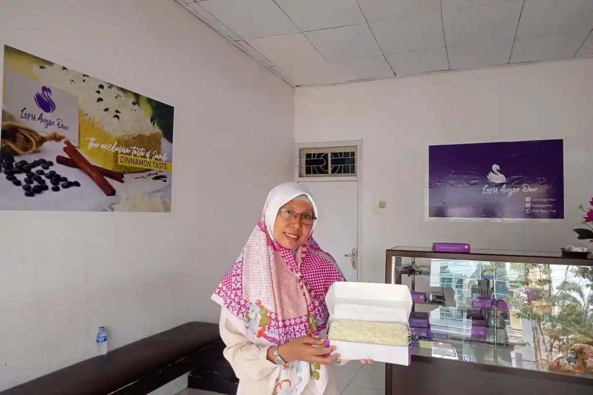 Lapis Angso Duo Oleh-oleh Bercita Rasa Jambi