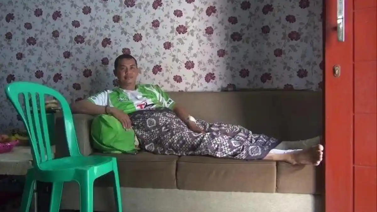 Luka Bakar 60 Persen, Ini Pengakuan Satpam Korban Sambaran Petir: Saat Itu Saya Sudah Pasrah