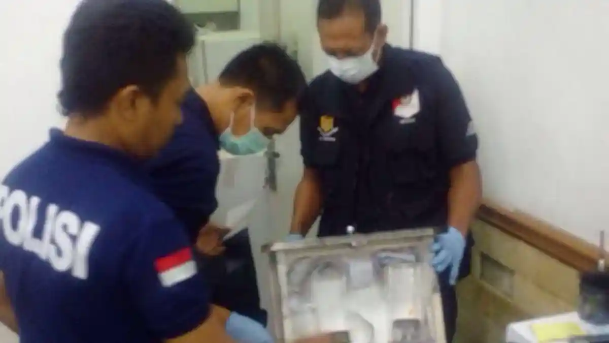 Randi Rampok Cewek Banten Hanya untuk Membeli Miras