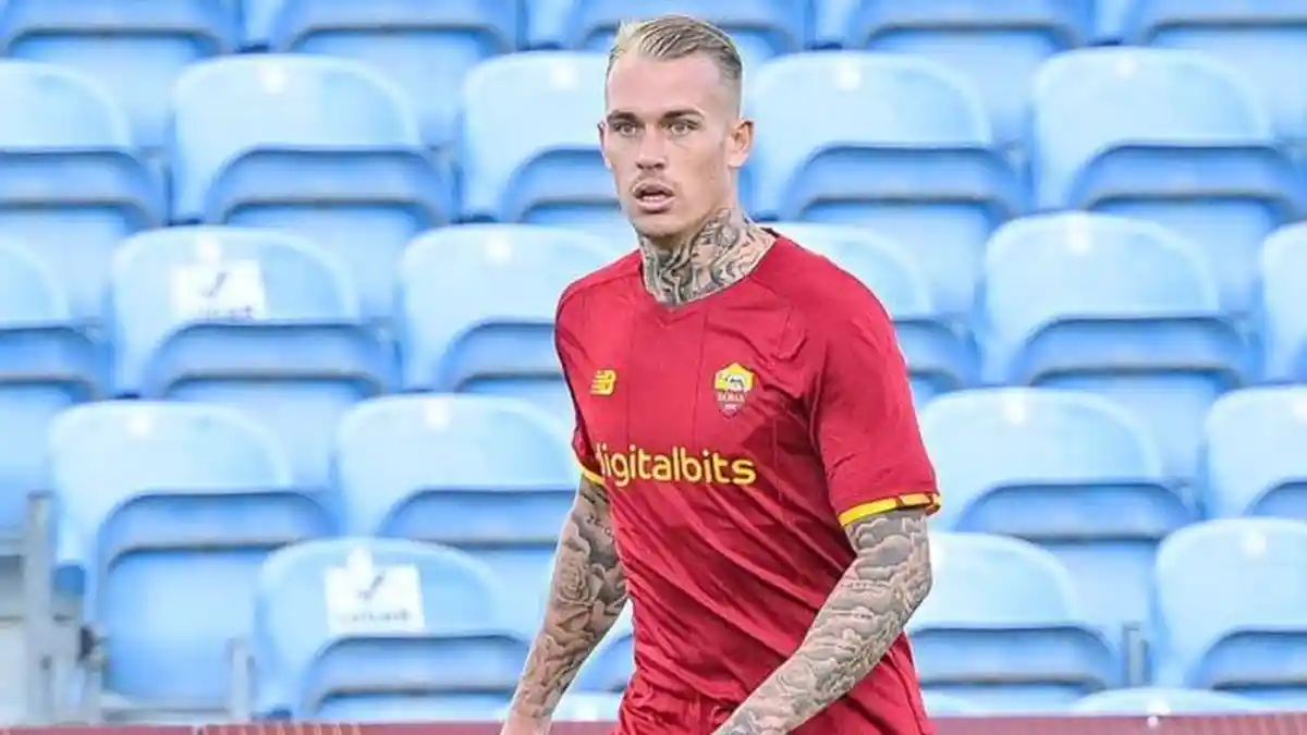 Bukti Konflik Si Pengkhianat AS Roma Rick Karsdorp dengan Jose Mourinho Mereda, Batal Dijual?