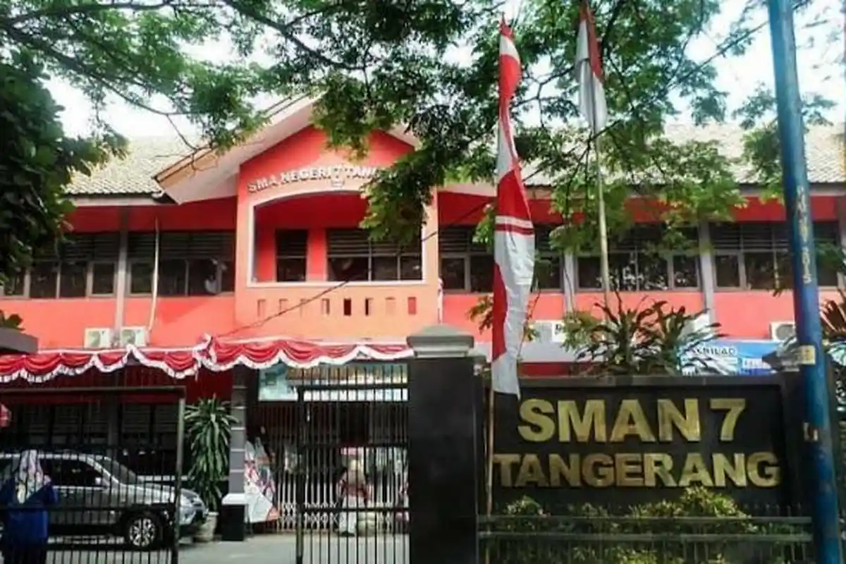 SMAN 7 Kota Tangerang di Tengah Kawasan Pendidikan, Siswa Terdekat Berjarak 7 Meter dari Sekolah