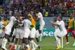 pemain-senegal-melakukan-selebrasi-merayakan-gol.jpg