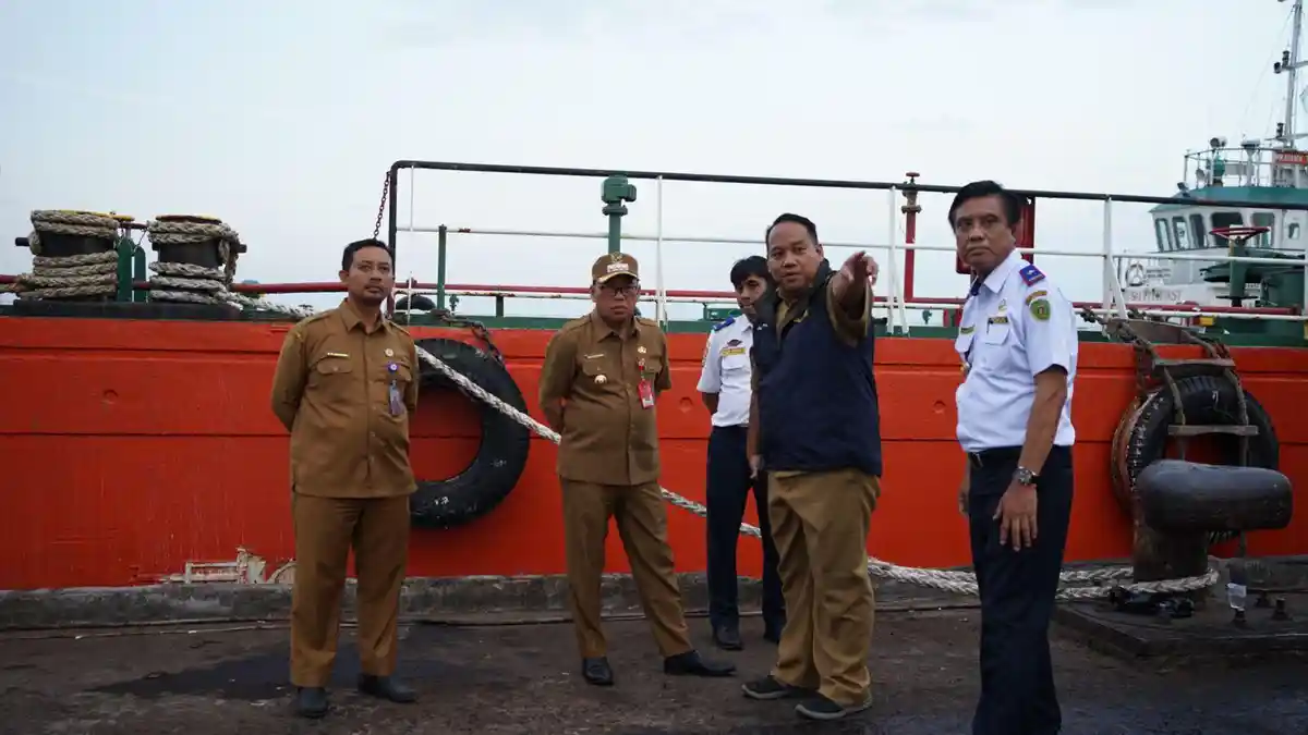 Pemkab Usul Pembuatan Tol Laut Penajam Paser Utara kepada Kemenko Marves