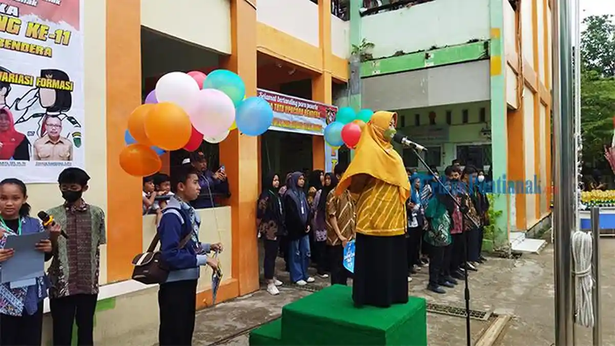 Buka Perlombaan Paskibra di SMPN 24 Pontianak, Kadisdikbud: Paskibra itu Calon Pemimpin Masa Depan