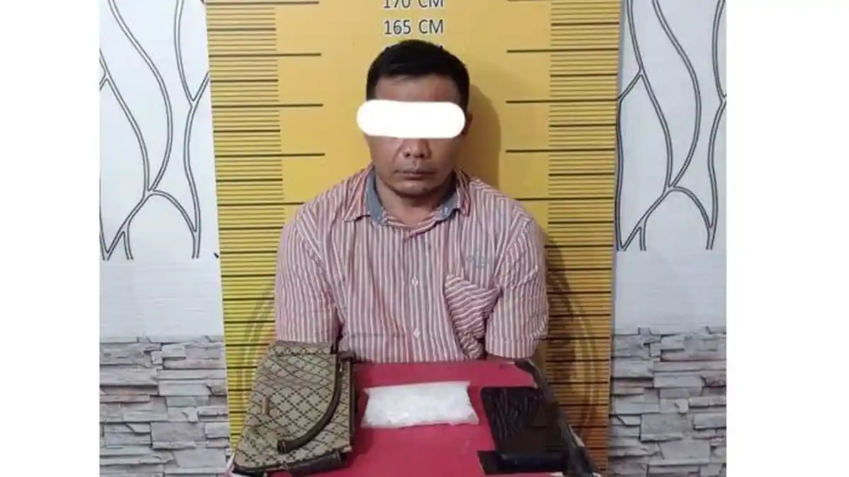 Menyamar Jadi Pembeli, Polisi Ciduk Kurir Ganja, Antar Sabu, Warga Beurawe Dicokok
