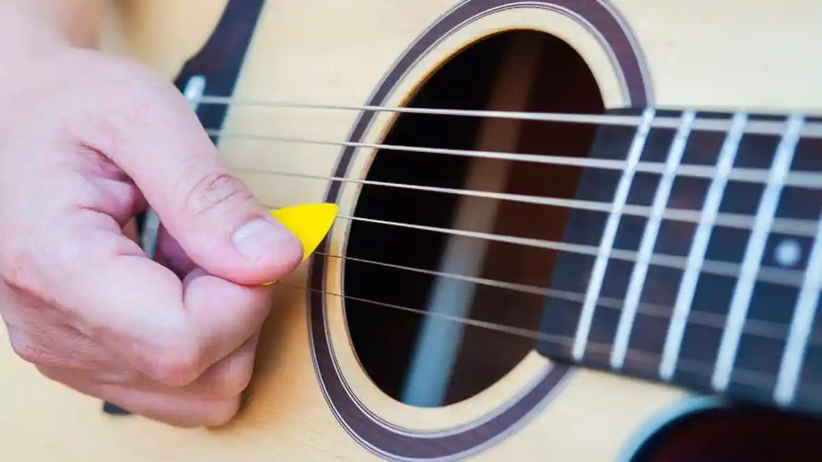 Chord Tanpa Pesan Terakhir - Seventeen, Kunci Gitar C: Saat Kau ...