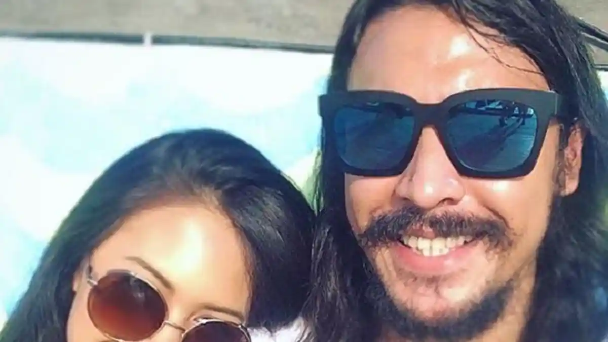 Marcello Tahitoe Merasa Percintaannya dengan Aurelie Moeremans Aneh