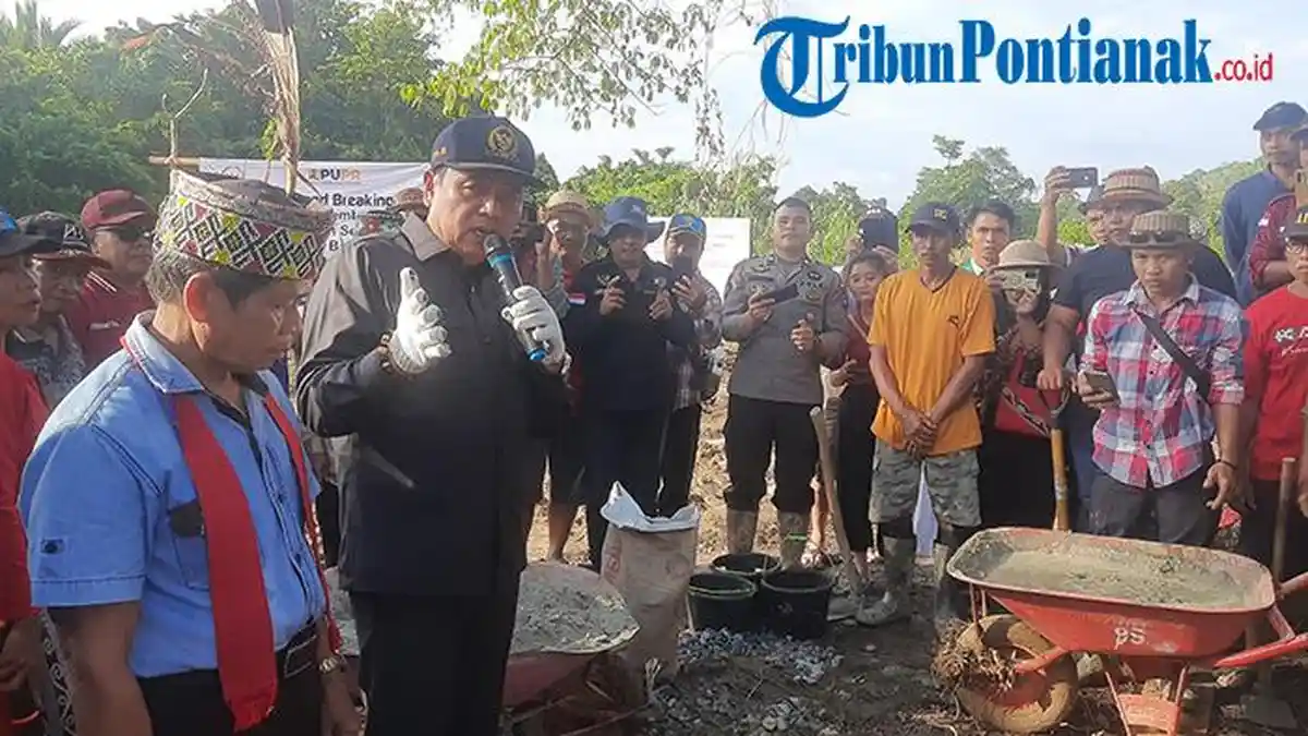 Dua Jembatan Megah yang Dibangun Lasarus di Sepauk Sintang Telan Anggaran Fantastis