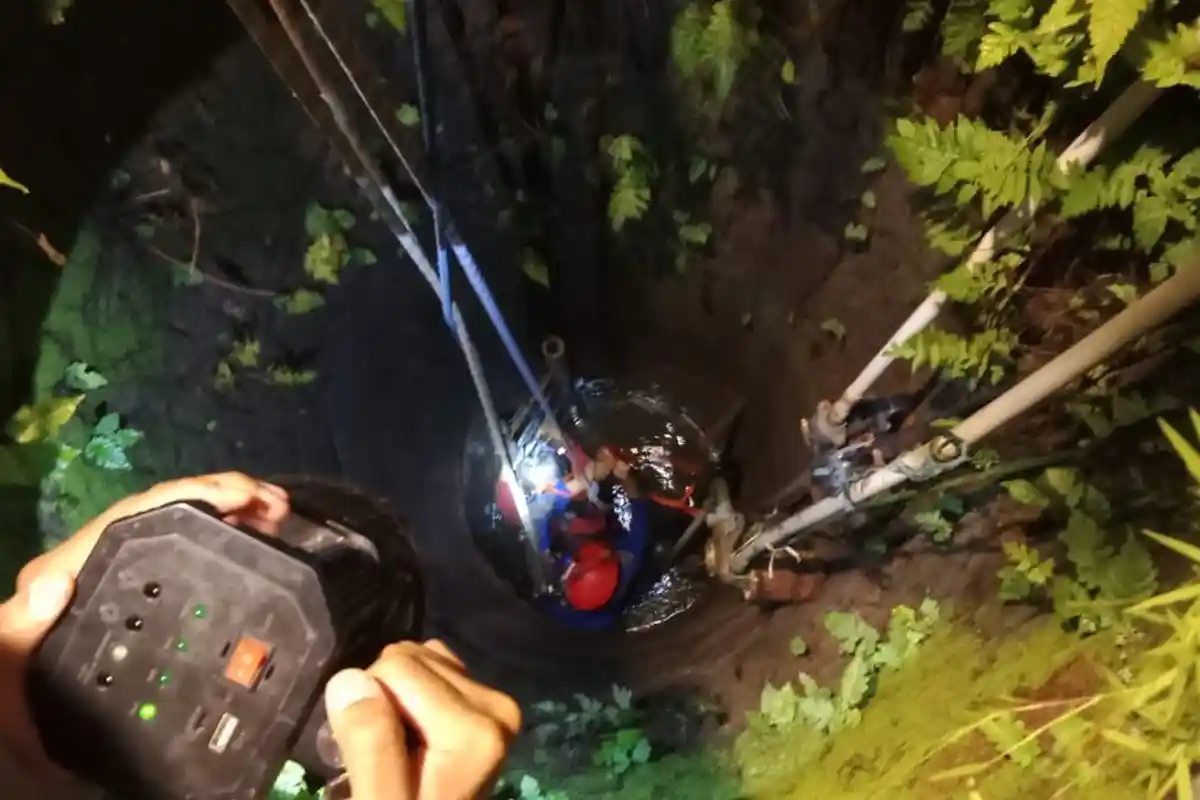 Warga Blitar Curiga Ada Suara dari Arah Sumur Tua, Saat Dilihat Malah Heran, Ada yang Aneh