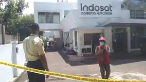 menara-pemancar-indosat-semarang-kebakaran.jpg
