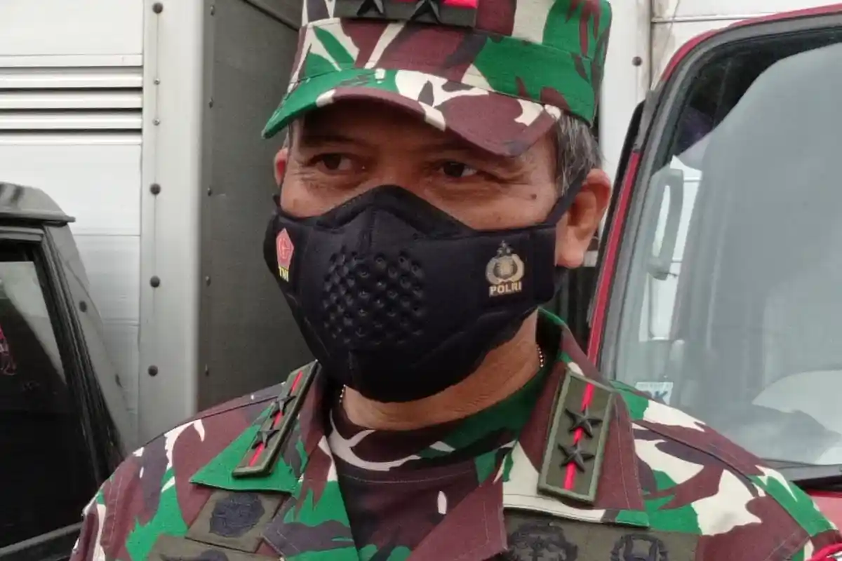 Demi Semangati Satgas Pamrahwan Hadapi KKB, Mayjen TNI I Nyoman Cantiasa Tempuh 200 Km