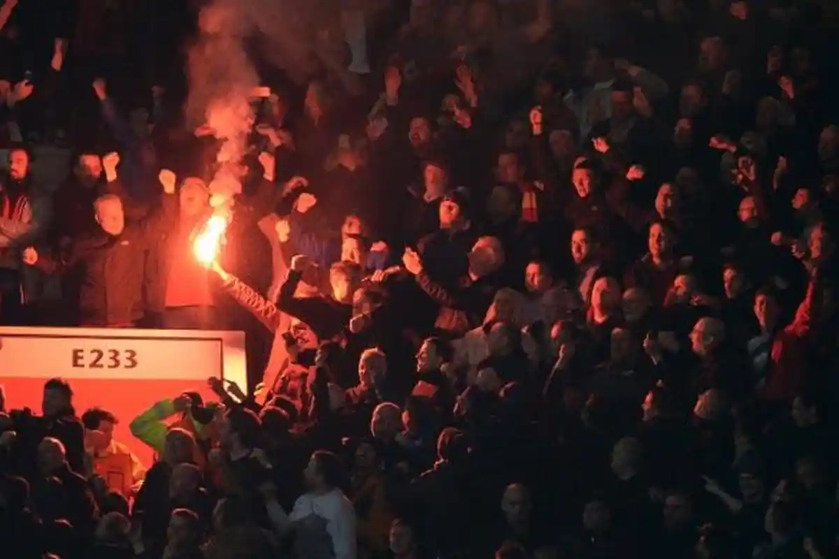 Viral Video Suporter Indonesia Diinjak-injak Massa, Menpora Malaysia Syed Saddiq Diserang Netizen