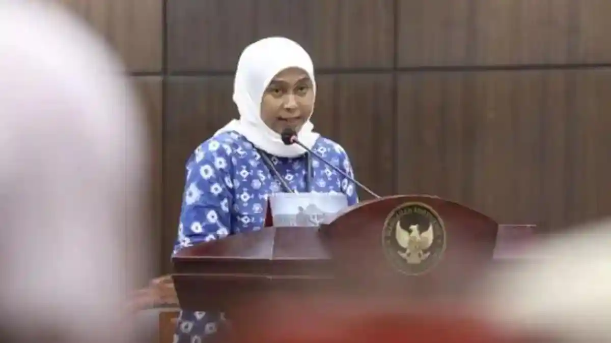 Curhat Cenuk Doktor Lulusan Australia Digaji Rp 2,6 Juta, Unair Blak-blakan Penghasilan Dosen - Tribunjateng.com