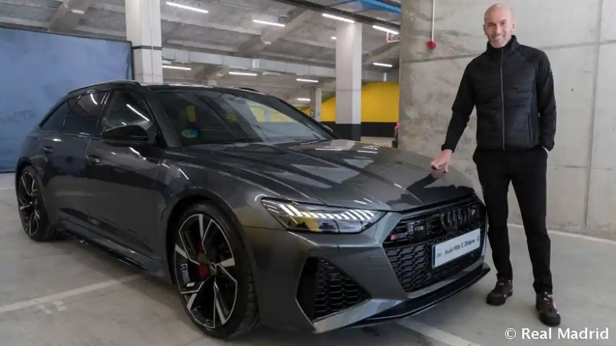 Real Madrid Bagi-bagi Mobil Baru Lagi, Zidane dan Ramos Dapat Audi RS6