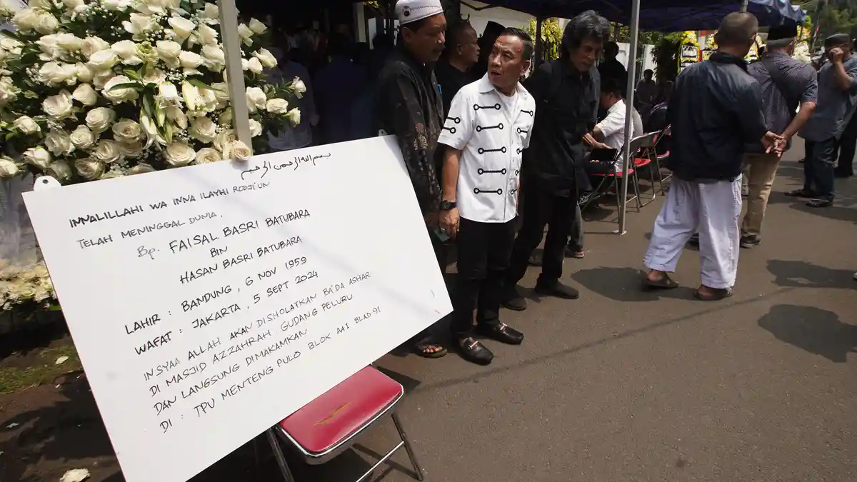 Ridwan Kamil Bilang Faisal Basri Gurunya, Pernah Diajari Cara Tangani Persoalan Ekonomi
