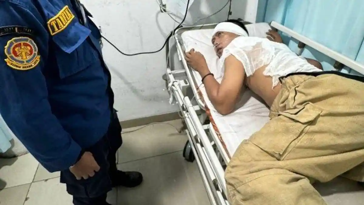 Lapak di Grogol Petamburan Terbakar, 3 Petugas Damkar Terluka saat Proses Pemadaman