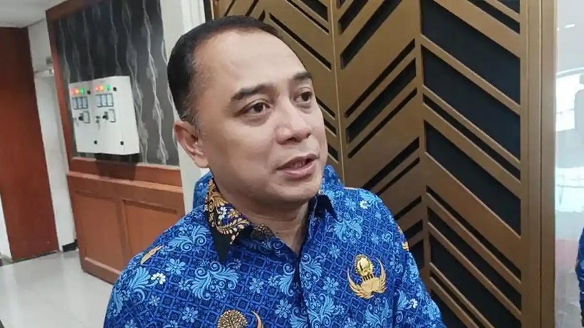 Atasi Banjir, Pemkot Surabaya Siapkan Saluran Air di Taman Pelangi, Eri ...